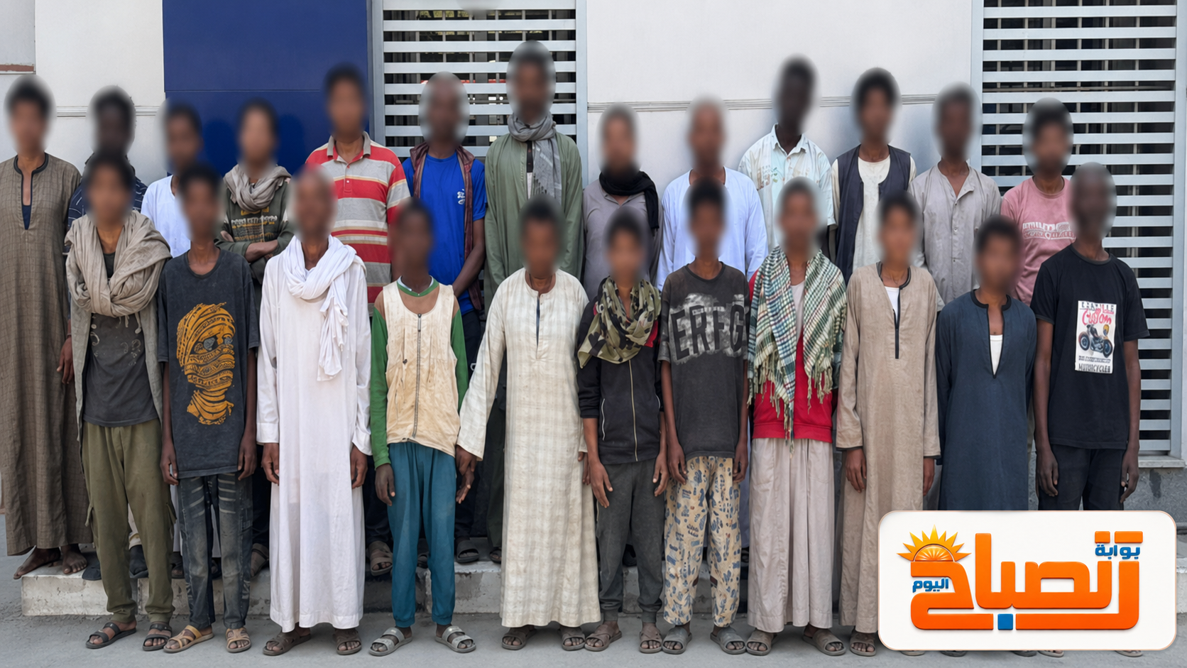 متهمين في جبال قنا متهمين في جبال قنا